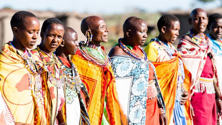 Little Governors' Camp - Tanzende Massai