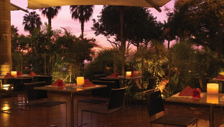 Miraflores Park Hotel - Evening light