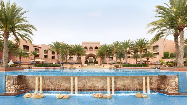 Shangri-La Al Husn - 