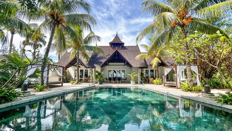 Maradiva Villas Resort & Spa