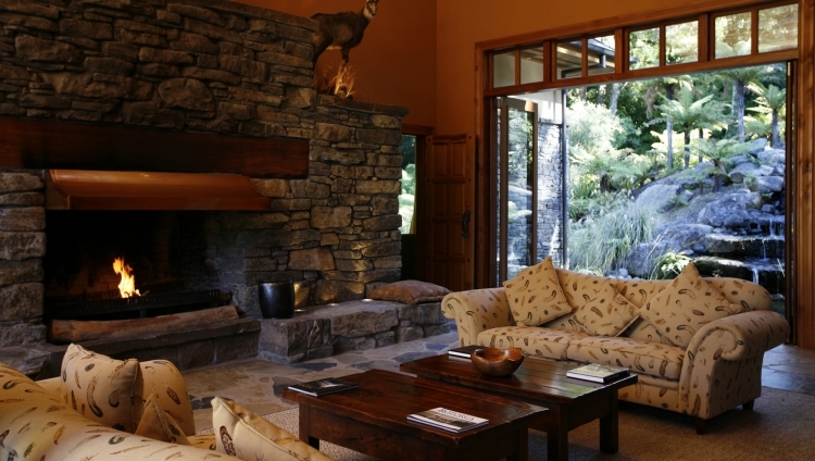 Treetops Lodge - Hotel Room