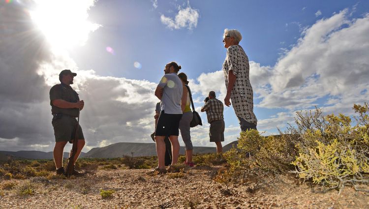 Sanbona Wildlife Reserve - Bush Walk