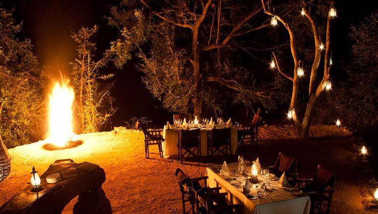 Sabi Sabi Little Bush Camp - Boma