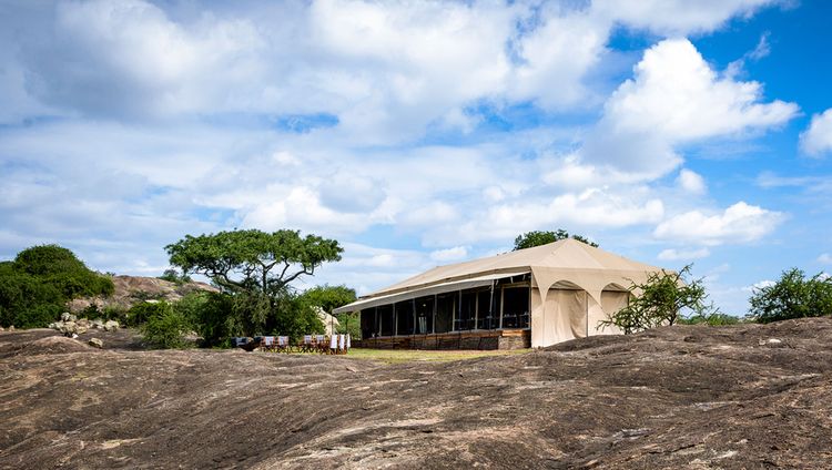 Sanctuary Kichakani Serengeti Camp