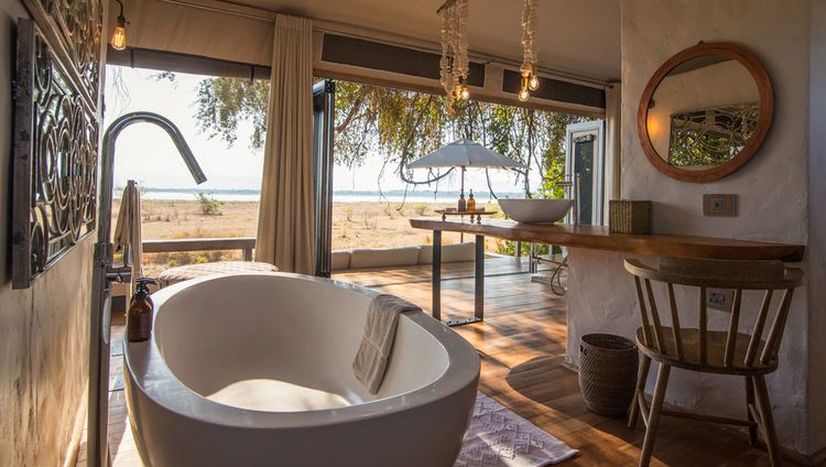 Chikwenya Safari Lodge - Badezimmer