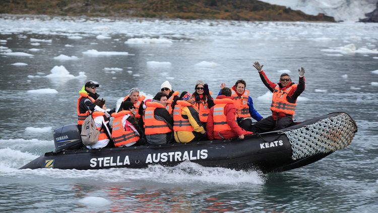 Australis - Spass im Schlauchboot