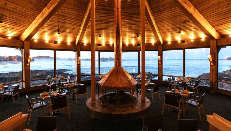 Wickaninnish Inn - The Pointe Restaurant Inne