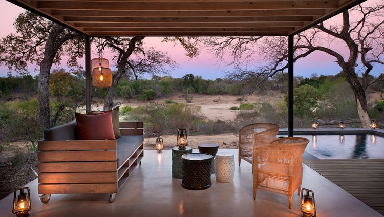 Lion Sands Ivory Lodge - Abends auf der priva