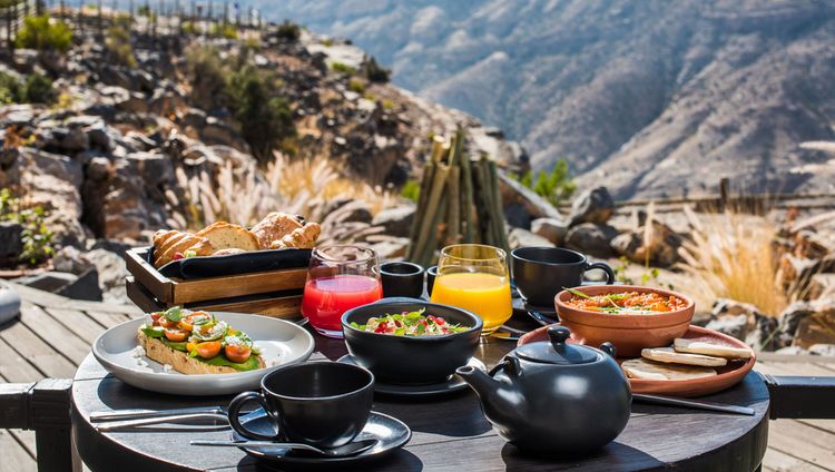 Alila Jabal Akhdar- Frühstück im Juniper Rest