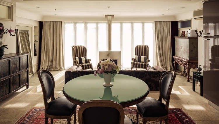 Mollies Hotel - Premier Suite