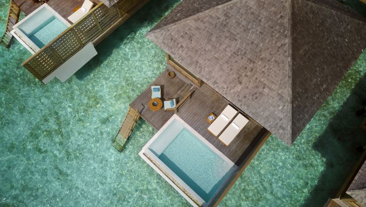 Anantara Veli Maldives Resort-Overwater Pool 
