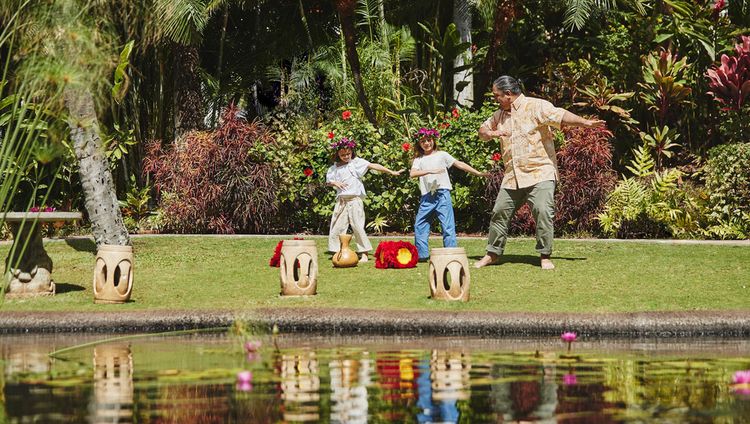 Fairmont Kea Lani - Hula Stunde