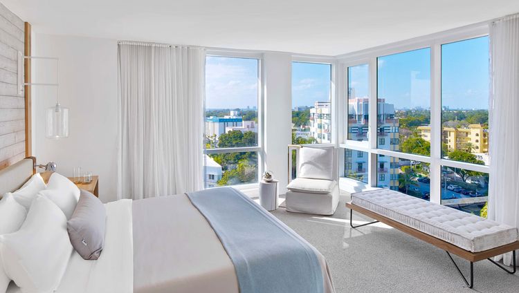 1 South Beach Hotel - One Bedroom Suite