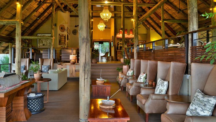 Victoria Falls Safari Club - Lounge