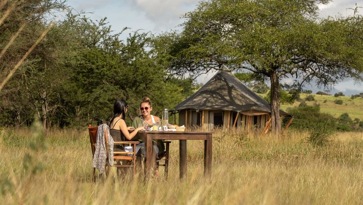 Kantabile Afrika Cherero Camp - Essen im Frei