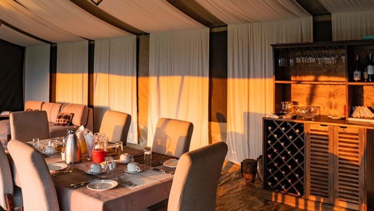 Kantabile Afrika Aurari Camp - Restaurantzelt