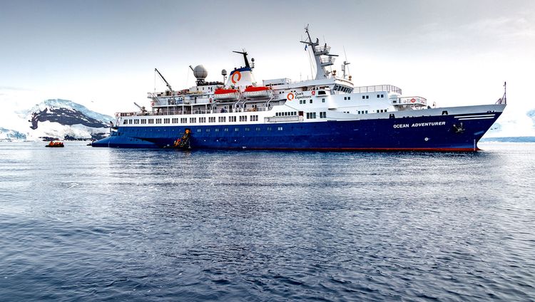 Quarks Expeditions - Ocean Adventurer Aussena