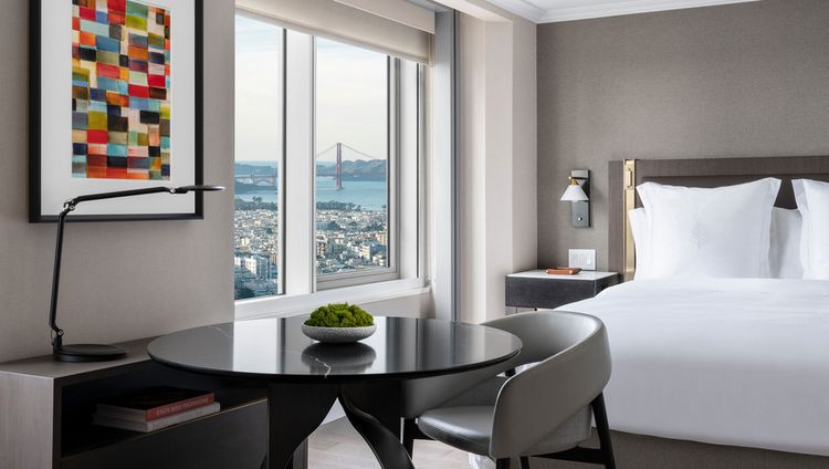 Four Seasons at Embarcadero - Deluxe Zimmer B