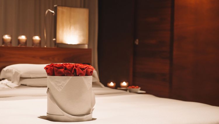 Fasano Rio de Janeiro - Rosen am Bett