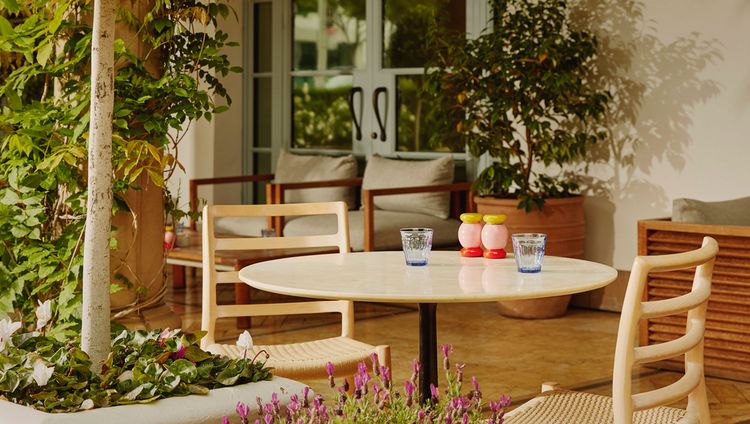 The Maybourne Beverly Hills - Café