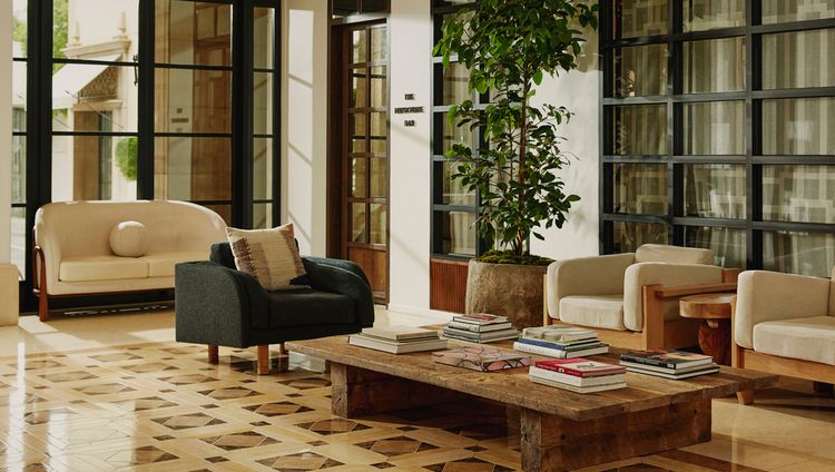 The Maybourne Beverly Hills - Lobby 