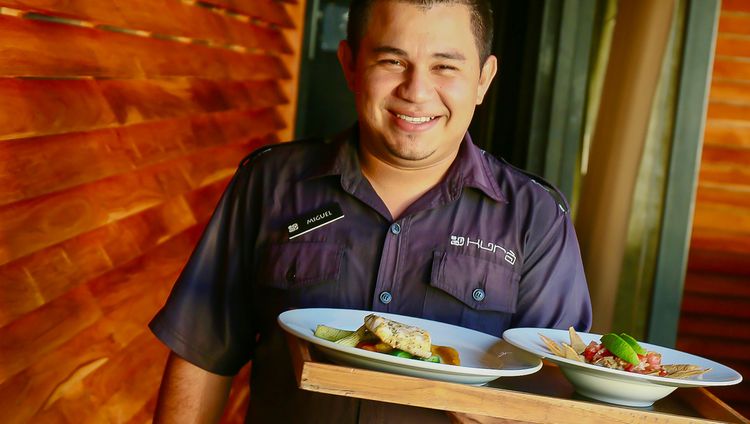 Kura Boutique Hotel - Lunch wird serviert