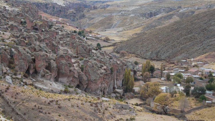 Hacienda Cayara - Ciudad de Piedra