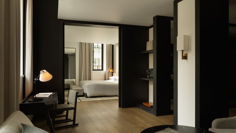 Capella Sydney - Delux Suite