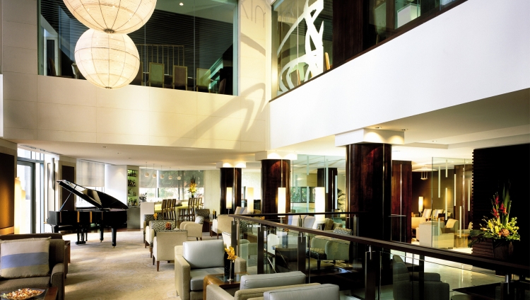 Shangri-La - Lobby Lounge Shangri-La - Lobby Lounge