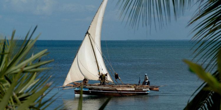 Manda Bay - Fischer am Strand