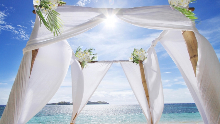 Tokoriki Island Resort - Beach Wedding