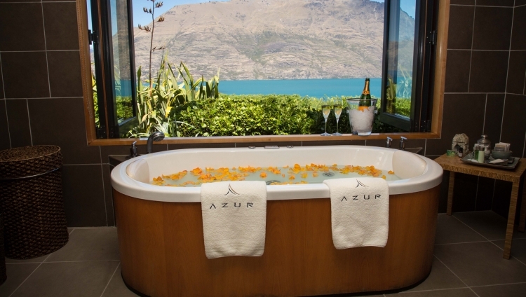 Azur Lodge, Queenstown - Bathroom