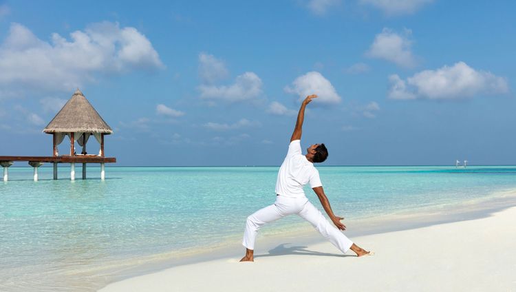 Anantara Dhigu Resort - Yoga