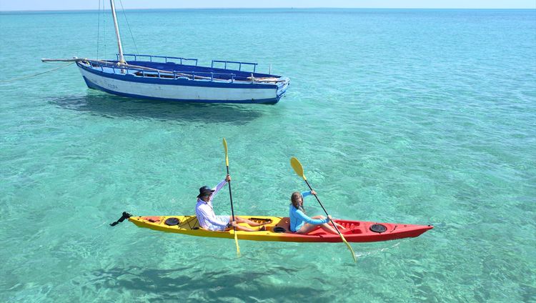 Azura Benguerra Island - Kayaking