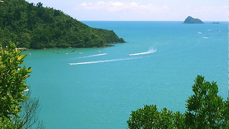 Lake Timara Lodge - Sea