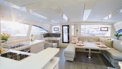 Moorings - Salon einer Yacht