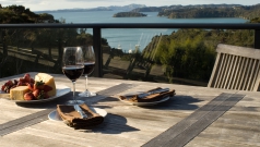 Bay of Islands Lodge - Locally produced wine 